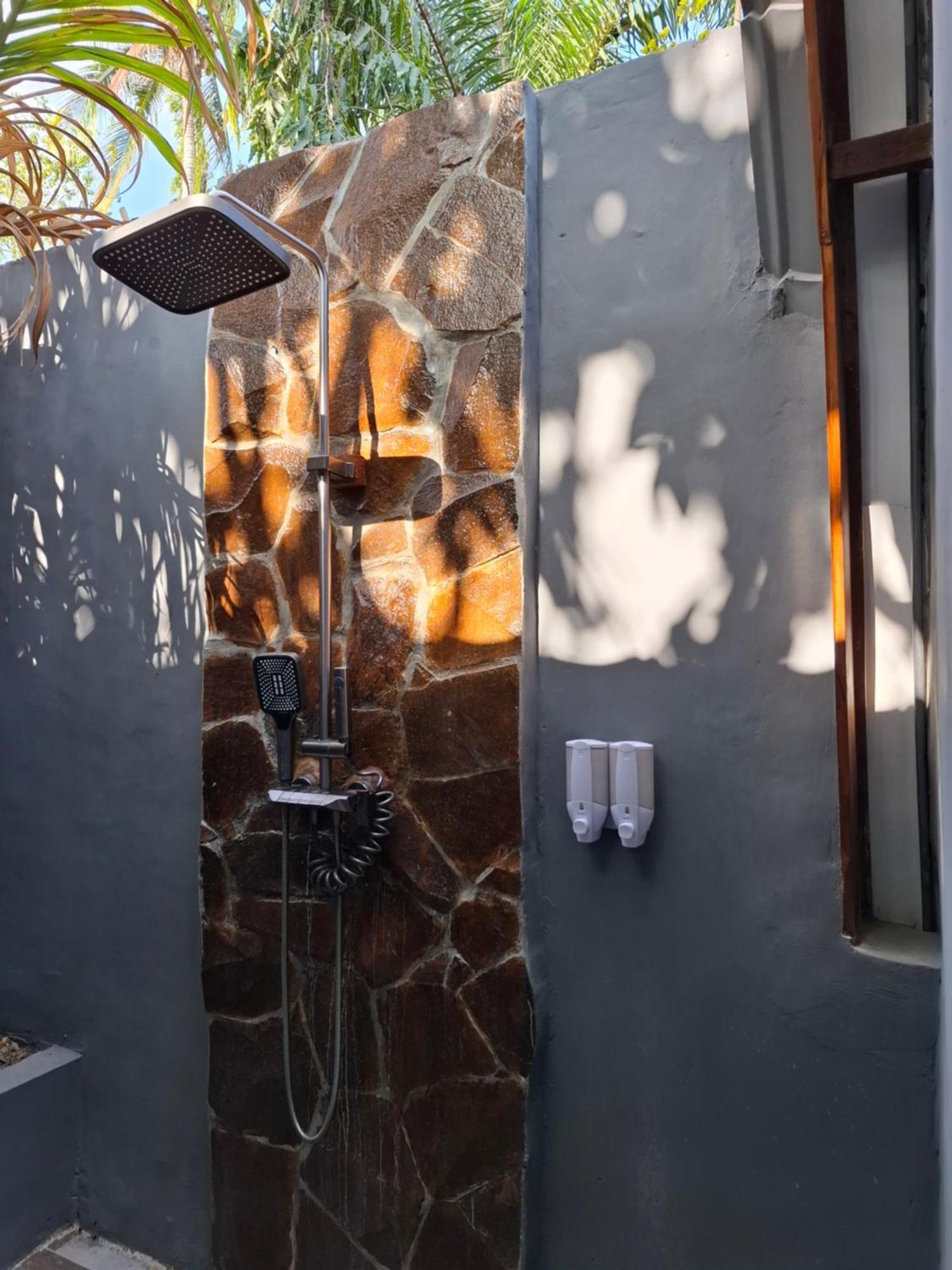 Racottage Mandalika Kuta  Exterior photo